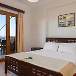 Apartment Venetico Beachfront & - Sea View *
