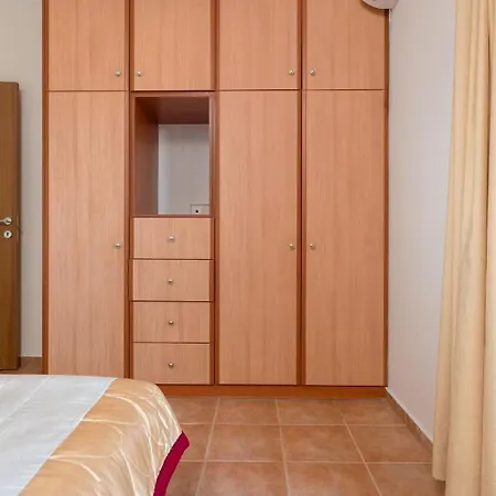 아파트 Venetico Beachfront & - Sea View 아르가시