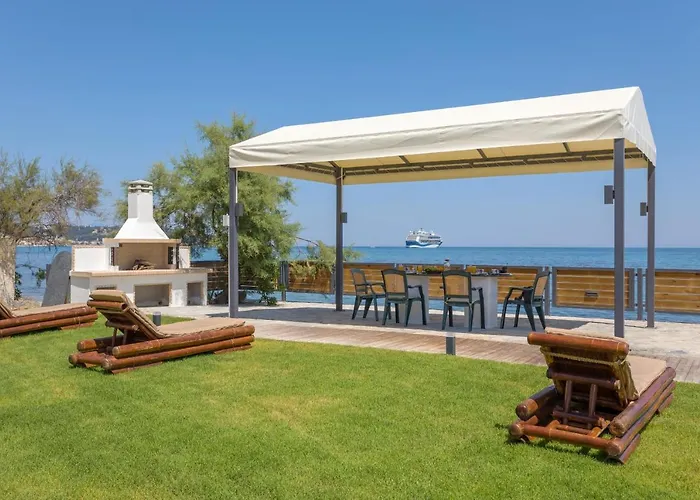 Venetico Beachfront & - Sea View * Argassi
