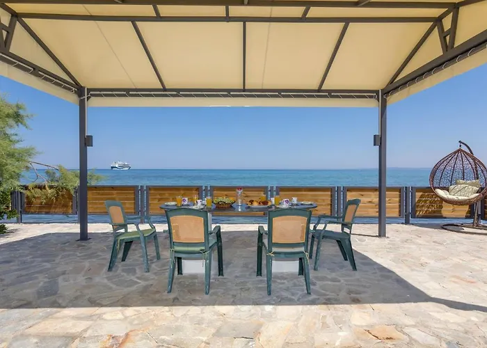 Venetico Beachfront & - Sea View Argassi