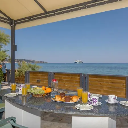 Venetico Beachfront & - Sea View Аргаси
