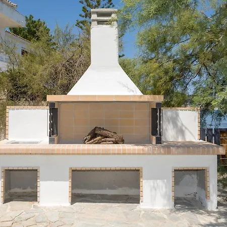 Апартаменты Venetico Beachfront & - Sea View *