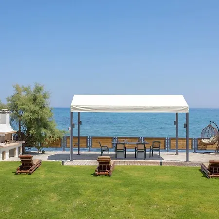 Venetico Beachfront & - Sea View *