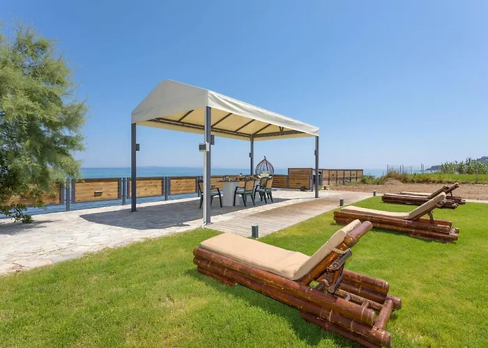 Venetico Beachfront & - Sea View * Argassi