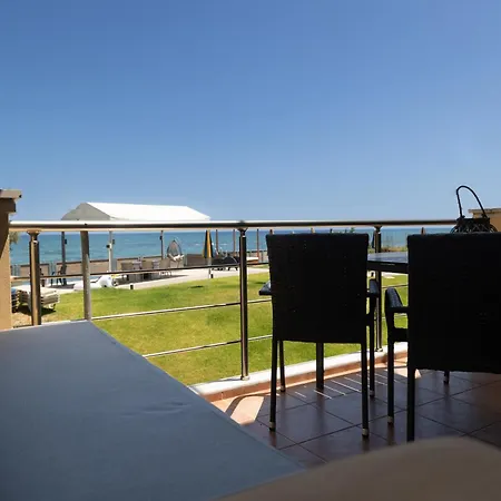 Venetico Beachfront & - Sea View Lägenhet